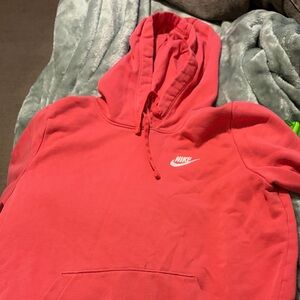 Nike pink hoodie
Little mark on the front above pocket